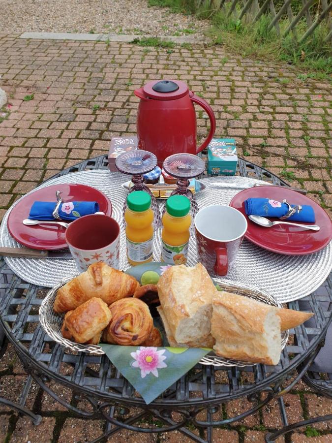 Chambre D'Hote Normande Freneuse-Sur-Risle Bagian luar foto